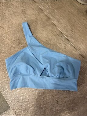 ALO Yoga One-Shoulder peep sports bra Light Blue M